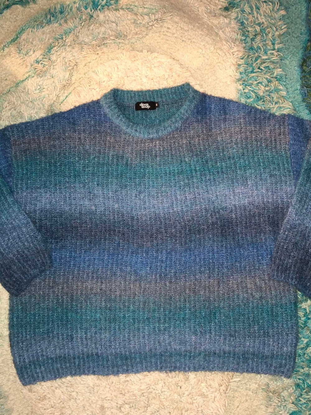Textured Ombre Crewneck Sweater in Blue and Green